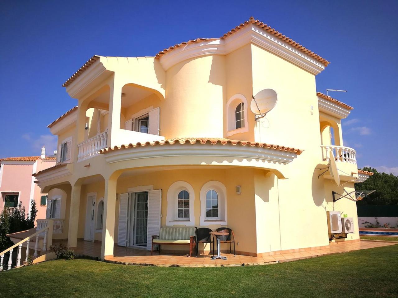 6 Bedroom Villa Brady Private With Pool And Garden Albufeira Eksteriør bilde