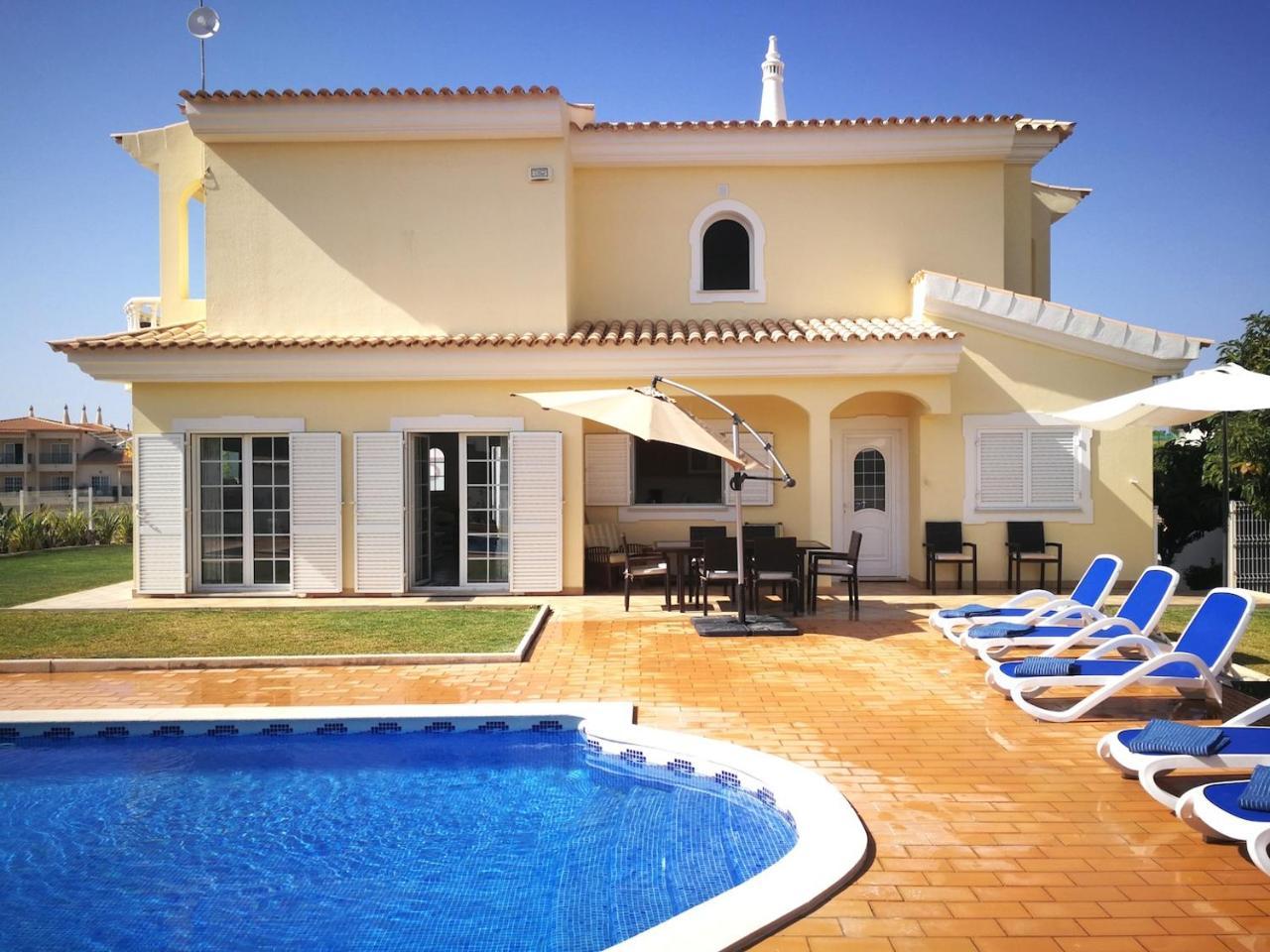 6 Bedroom Villa Brady Private With Pool And Garden Albufeira Eksteriør bilde